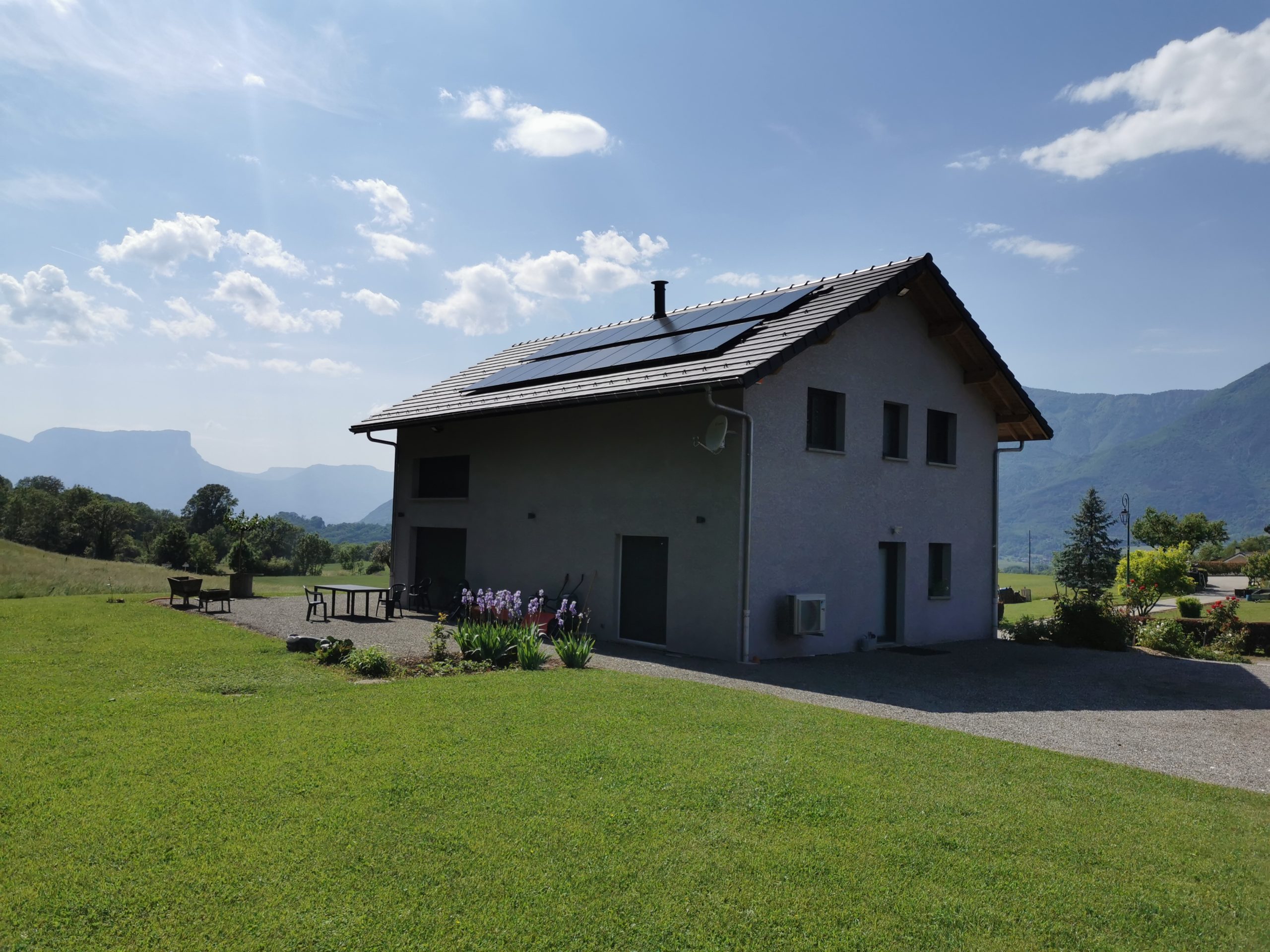 panneau solaire photovoltaïque savoie